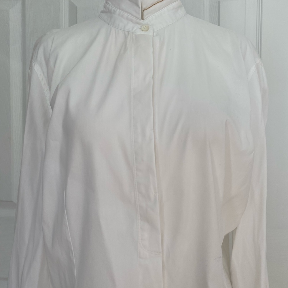 Brunello Cucinelli- white Button Down With High Collar and Gold Trim - Picture 6 of 11
